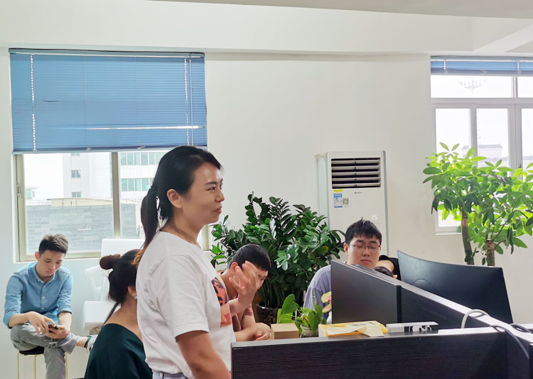 国产探花视频科技8月总结会如期而至